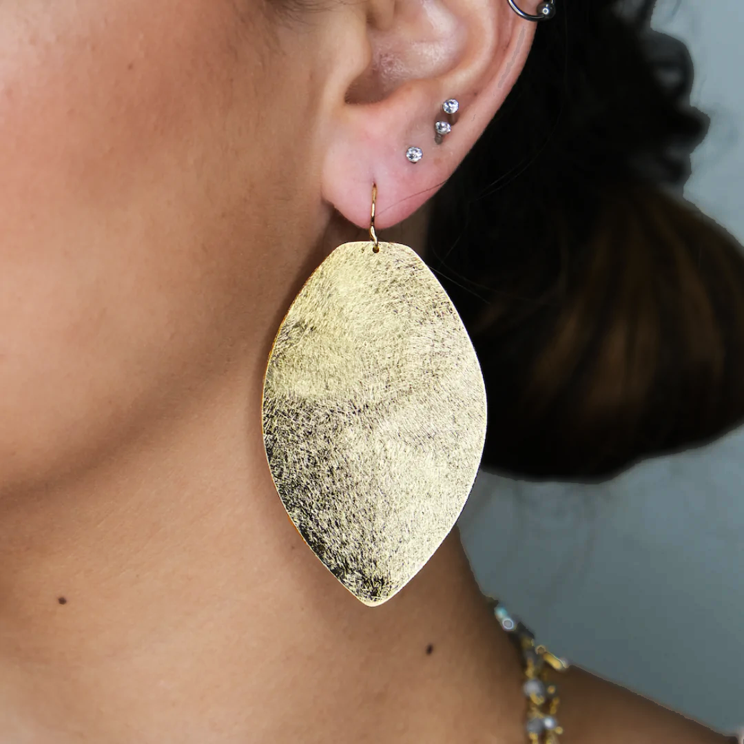 Andreas Essential Oval Earrings