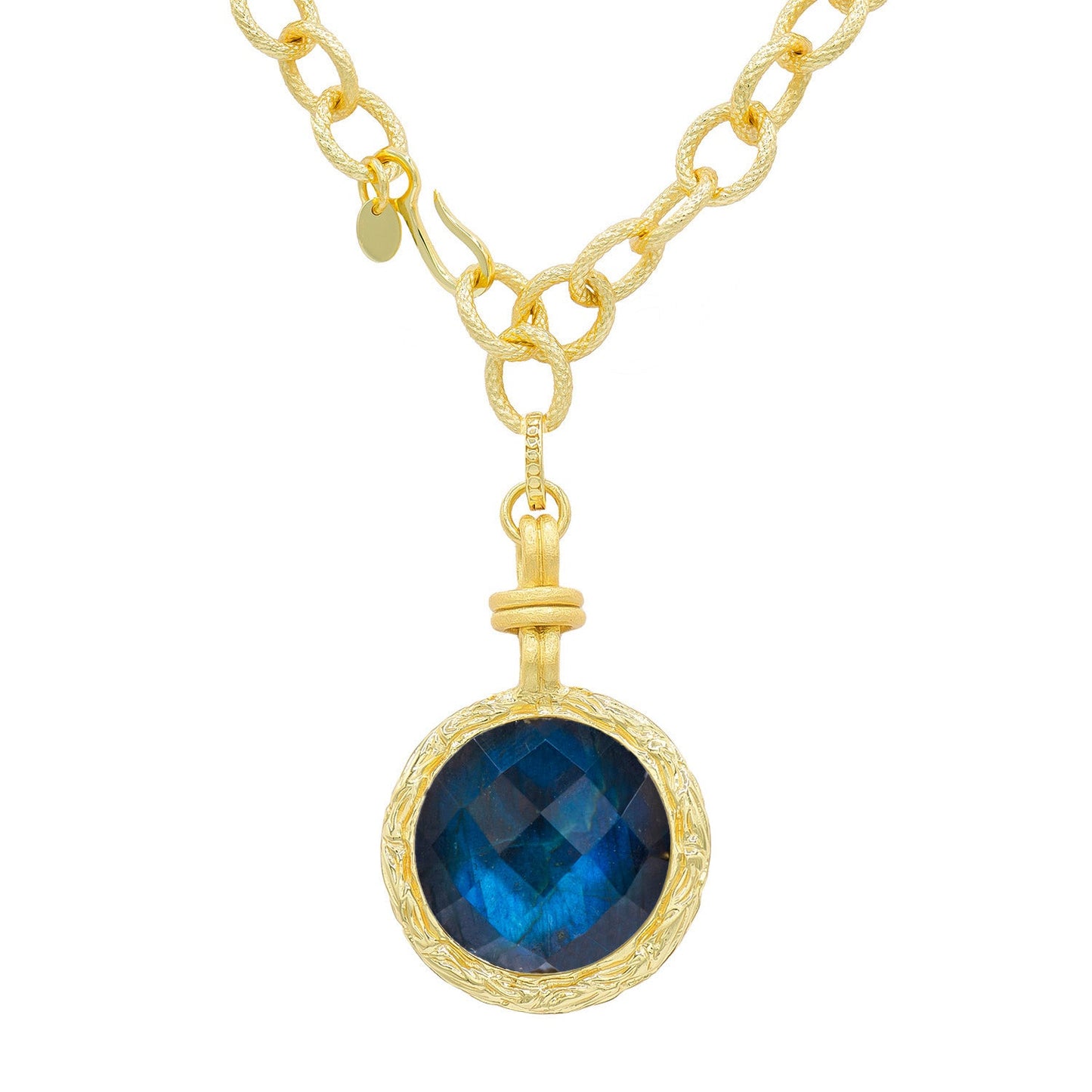 Bay Pendant Necklace
