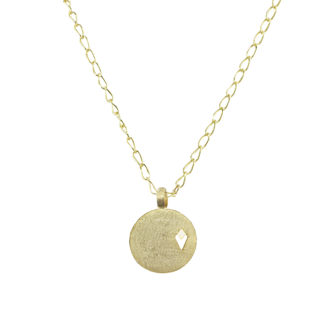 Juju Short Necklace with a Coin