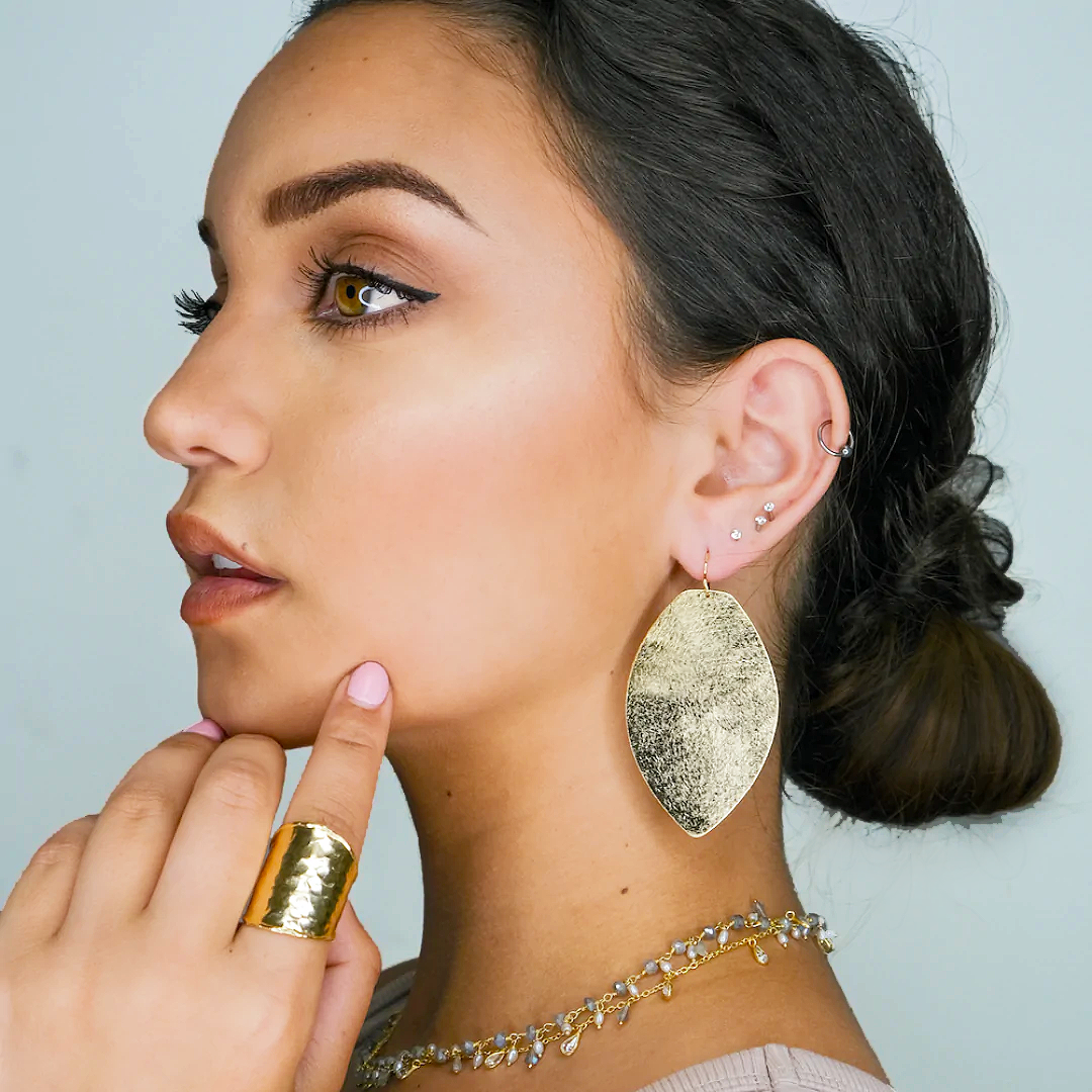 Andreas Essential Oval Earrings