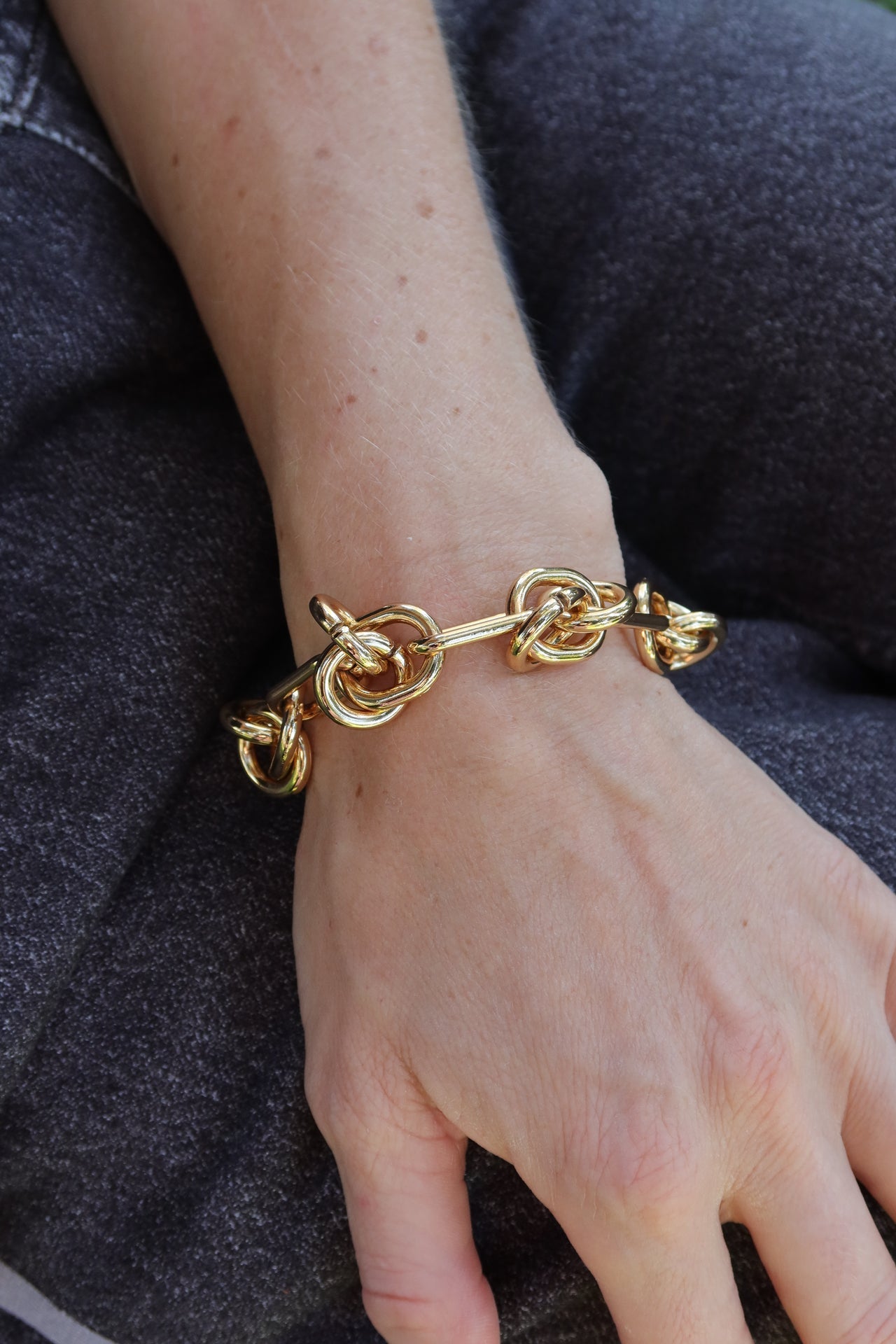Tiana Chain Bracelet with Magnetic Clasp