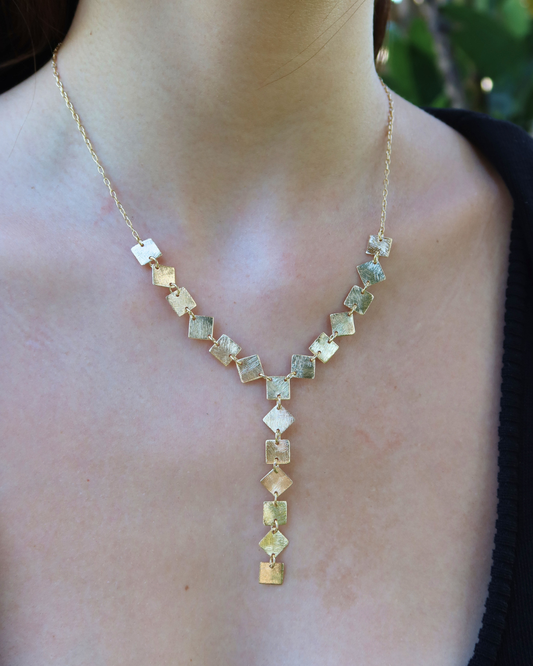 Dina Necklace