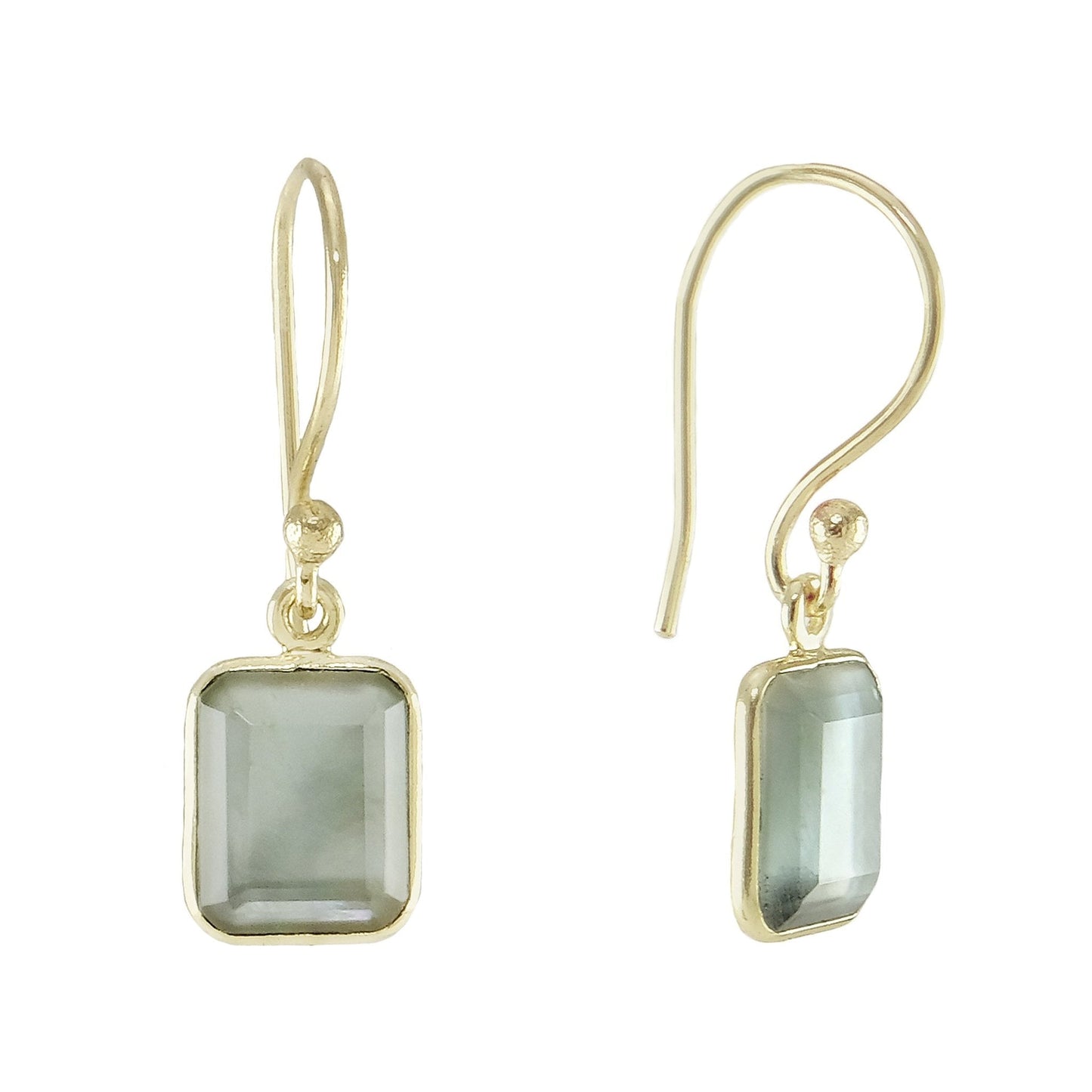 delicate wire earrings with a recatngular drop stones