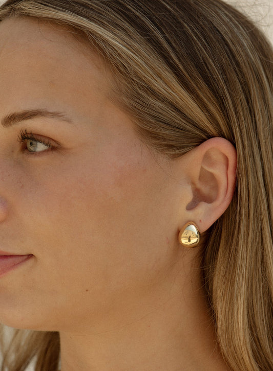 Anabella Small Hoops