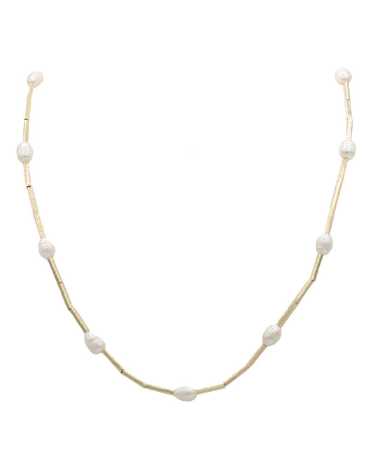 Mara Pearl Necklace with Magnetic Clasp