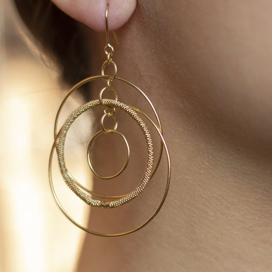 Catena Orbit Textured Loop Earring