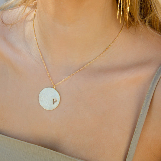 Juju Short Necklace with a Coin